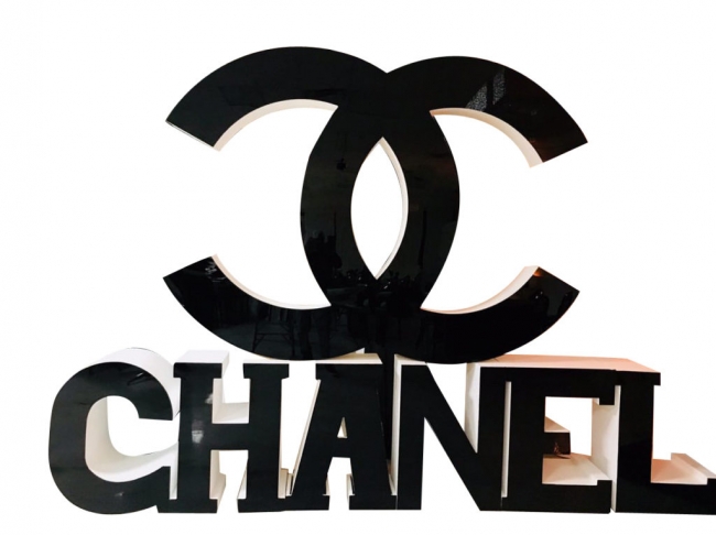 Chanel Wall